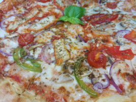 Fino Pizza food