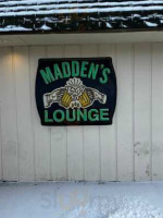 Madden's Lounge food