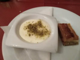 Restaurant Le Libanais food