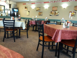 Mancino's Pizza And Grinders inside