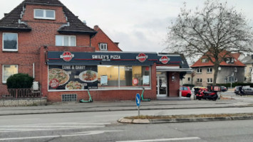 Smiley's Pizza Profis Lübeck St. Jürgen outside