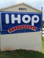 Ihop outside