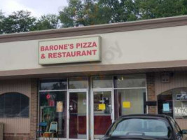 Barone's Italian Restaurant Bar Pizzeria food