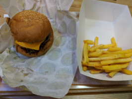 برقر كاسر و مطعم Burger Kaasir food