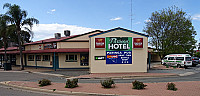 Paringa Hotel/Motel outside
