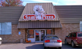 Sam's Pizza Of Schofield outside