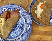 Povey's Oat Cakes food
