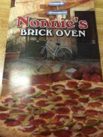 Nonnie's Brick Oven Pizza food