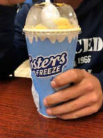 Foster's Freeze food