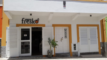 Freskô Food Boutique outside