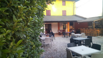 Asmara Restorante Udine inside