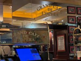 Grand Café De L'opéra inside