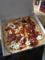 Antonaldo's Pizza food