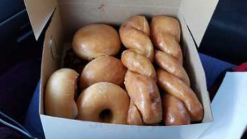 Bethany Donuts food