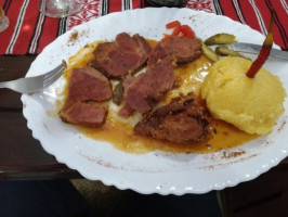 Casa Taraneasca food