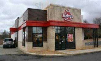 Arby's outside