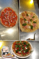 Pizzeria Il Sagittario food