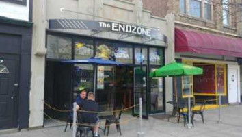 The Endzone Pub Grub food
