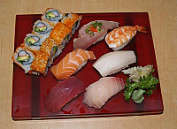 Ben Gui Sushi inside