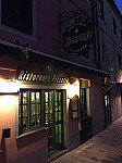 La Nicchia Wine Bar Di Rocchi Rosa Maria outside