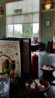 Taters Cafe food
