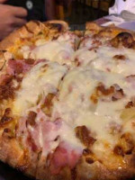 Marzoni's Brick Oven And Brewing Co. Selinsgrove food