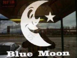 Blue Moon Nite Club outside