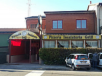 Pizzeria Villa Liu outside