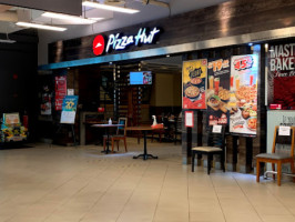 Pizza Hut Tesco Shah Alam inside