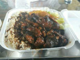 Silver Spoon Jamaican food