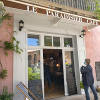 Le Paradisier Cafe food