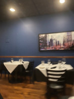 Grand Taverne Restaurant and Lounge food