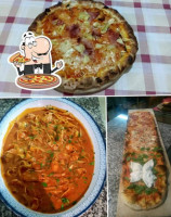Pizzeria Trionfo food