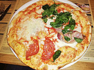 Pizzikotto food