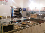 Pizzeria La Strana Coppia food