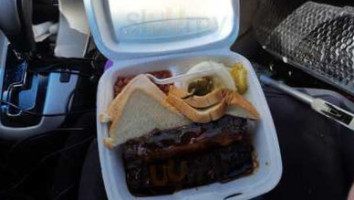 Billy's Old Fashion Barbecue food