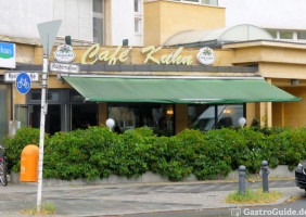 Cafe Kuhn outside