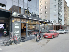 Matbahhashus Burger outside