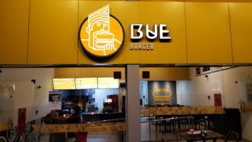 Bue Burger inside