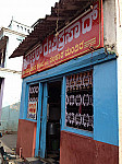 Hotel Deviprasad outside