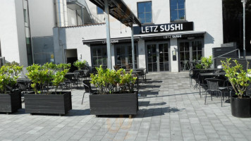 Letz Sushi inside