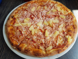 Møn Pizzaria food