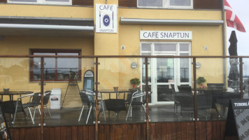 Café Snaptun inside