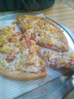 Perrottis Pizza food