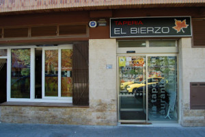 Taperia El Bierzo outside