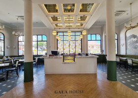 Gala House กาล่าเฮ้าส์ บางแสน inside
