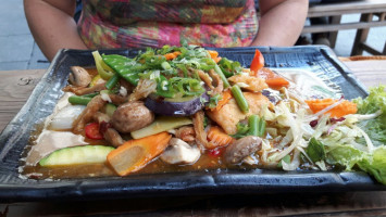 Viet Village Asian Streedfood food