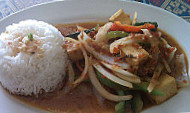 Gah Bua Kham food