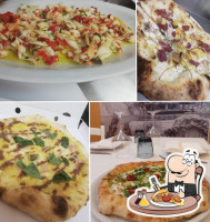 Pizzeria La Storia food