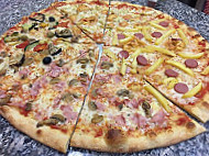 Pizzeria Al Borgo Di Sarrini Marina E C food